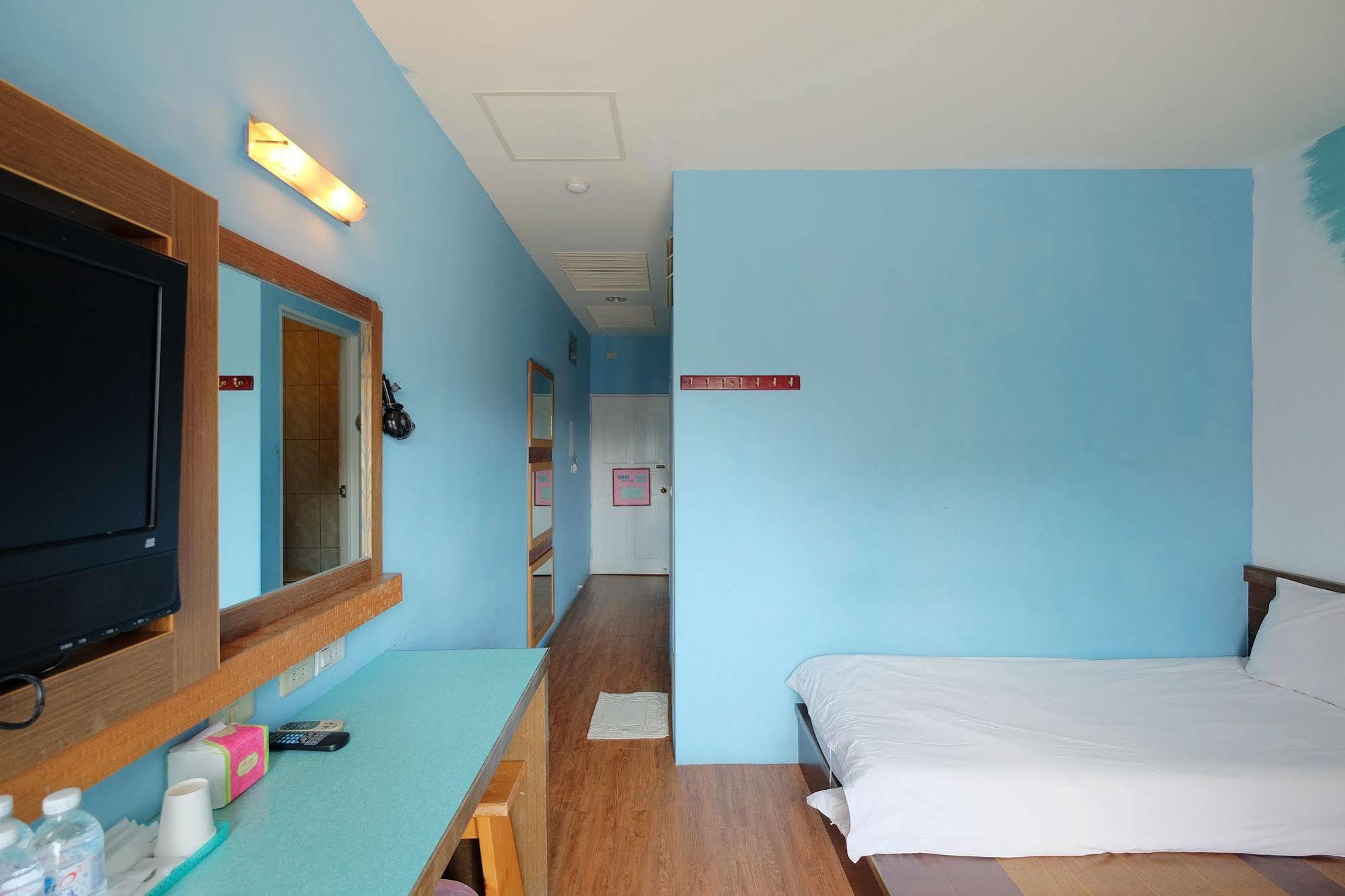 Summer Inn Kenting Exterior photo