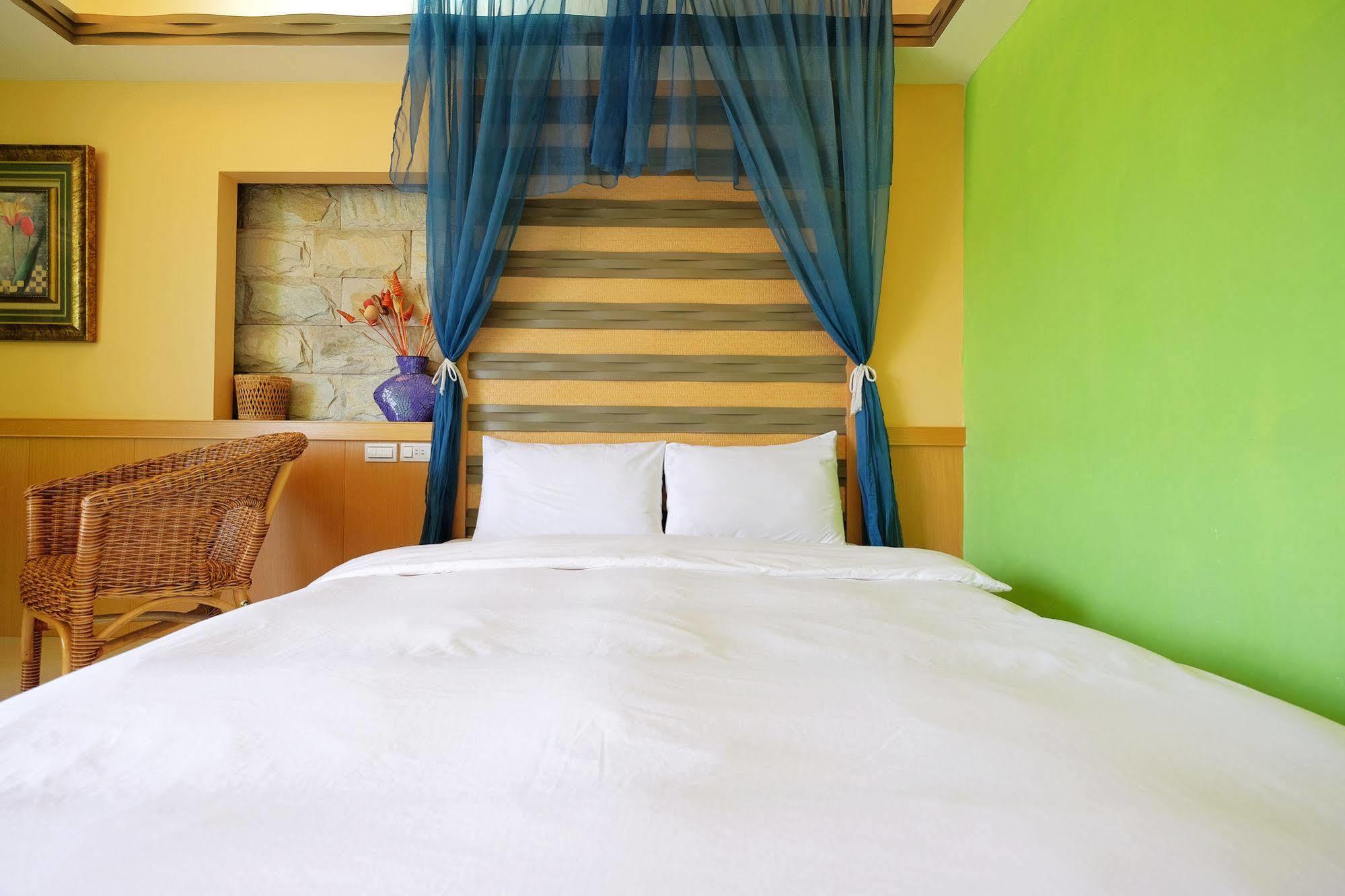 Summer Inn Kenting Exterior photo