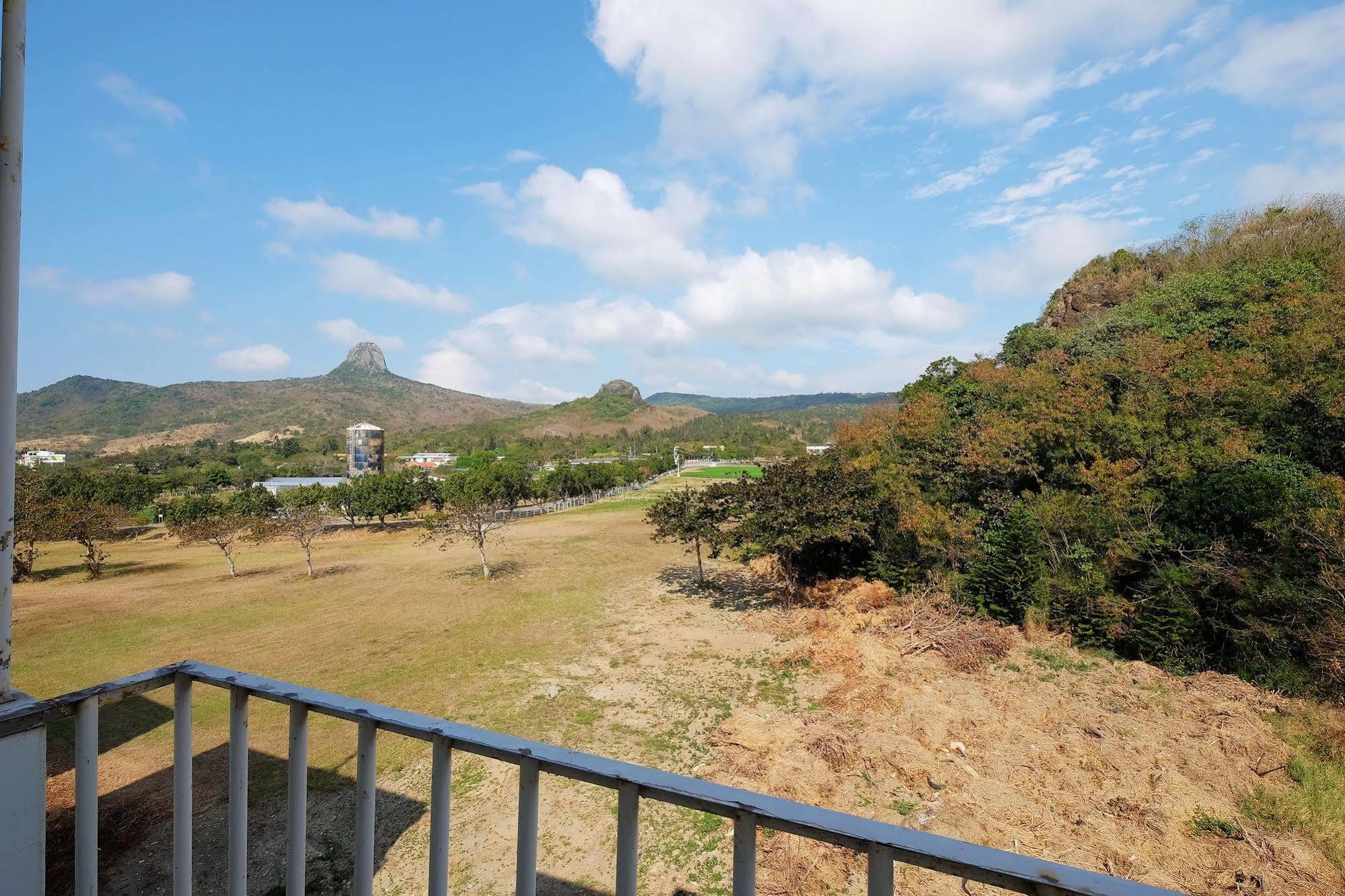 Summer Inn Kenting Exterior photo